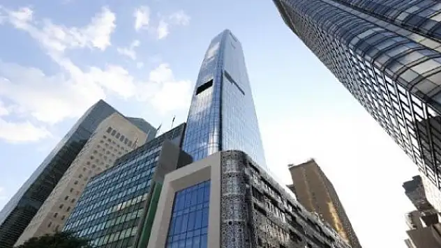 Türkevi'nin önüne şüpheli paket bırakıldı