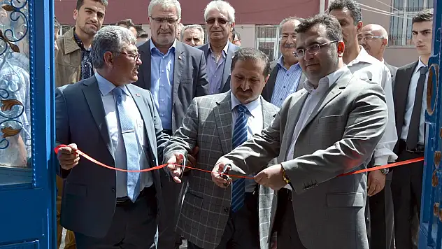 TÜBİTAK 4006 Bilim Fuarı Sergisi açıldı