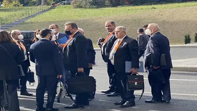 Suriye Anayasa Komitesi görüşmelerinde süreç tehlikeye girdi