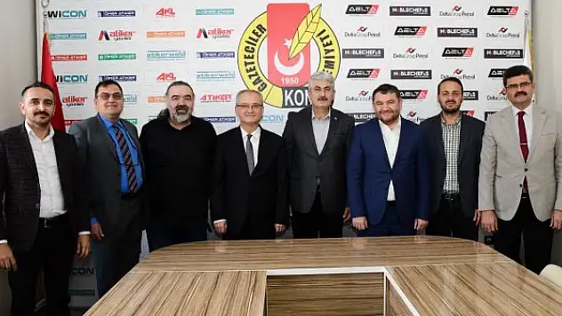 Rektör Prof. Dr. Babür Özçelik, Konya Gazeteciler Cemiyeti'ni ziyaret etti