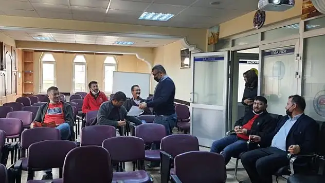 Karapınar'da Ziraat Odası, çiftçileri bilgilendiriyor