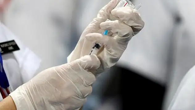 Avustralya'dan Çin ve Hindistan aşılarına onay