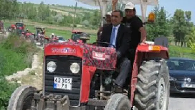 Konuk'tan üreticiye moral ziyareti