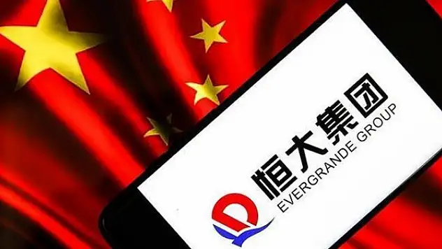 Çin'in emlak devi Evergrande battı!