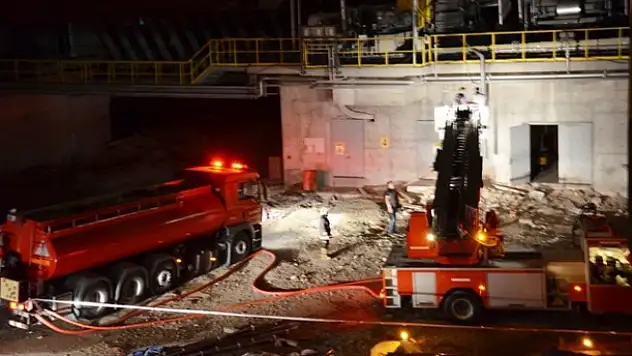 Çimento fabrikasında patlama: 3 ölü