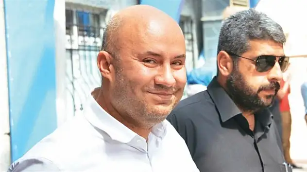 Atayün'den özel yetkili kumpas