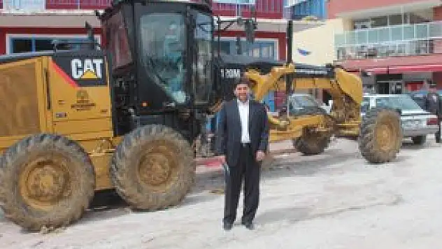 Büyükşehir'den Derbent'e greyder desteği