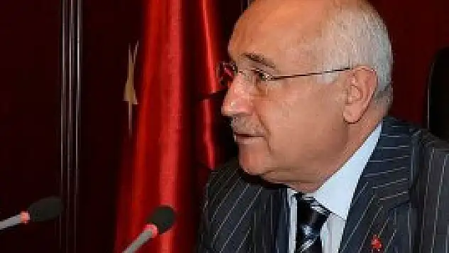 TBMM Başkanı Çiçek'ten komşuya sitem