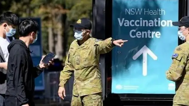 Resmen harekete geçtiler: Aşısızların sokağa çıkmasına yasak!