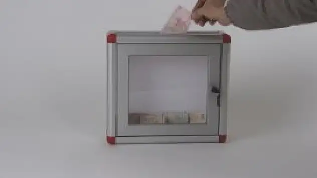 Ekmek fırınından 2 yardım kutusu çaldı