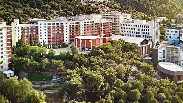 İzmir Ekonomi Üniversitesi öğretim üyesi alıyor