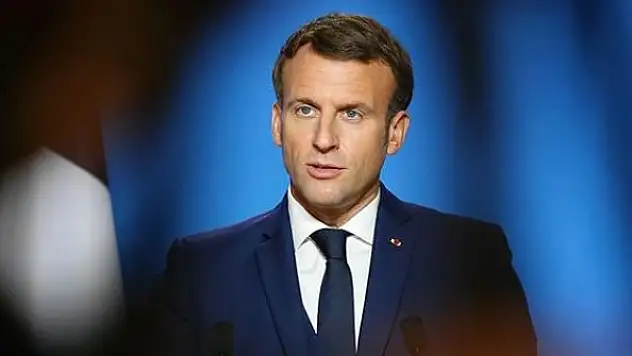 Macron'dan Fransa Cumhurbaşkanlığı adaylığı kararı