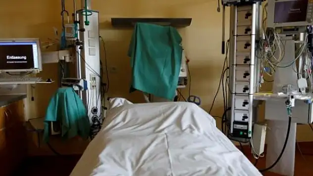 Almanya'da koronavirüsten ölenlerin sayısı 100 bini geçti