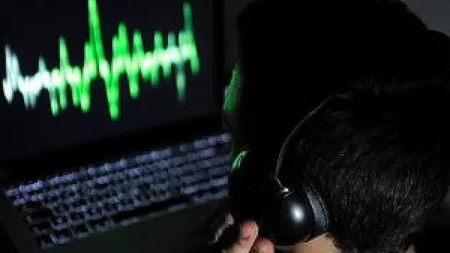 İki yılda 10 bin telefon dinlediler