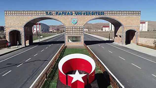 Kafkas Üniversitesi sözleşmeli personel alıyor