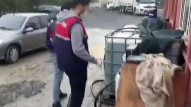 Araçlardan akaryakıt çalıp satan şüpheli yakalandı