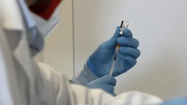 Avusturya'da aşının zorunlu olması için ilk adım atıldı