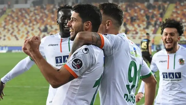 Alanyaspor'un oynayacağı hazırlık maçlarının programı belli oldu