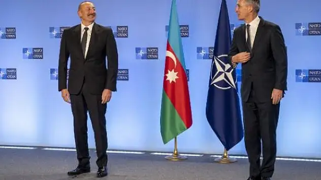 Azerbaycan Cumhurbaşkanı Aliyev NATO'ya gitti