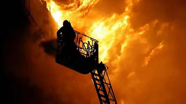 Çin'de bir fabrikada yangın: 3 kişi öldü