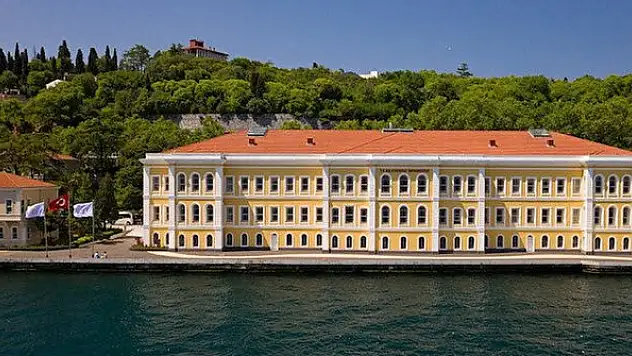 Lisansüstü programlara öğrenci alınacak