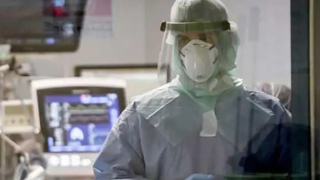 Bilim insanları uyardı: 4 kat daha bulaşıcı