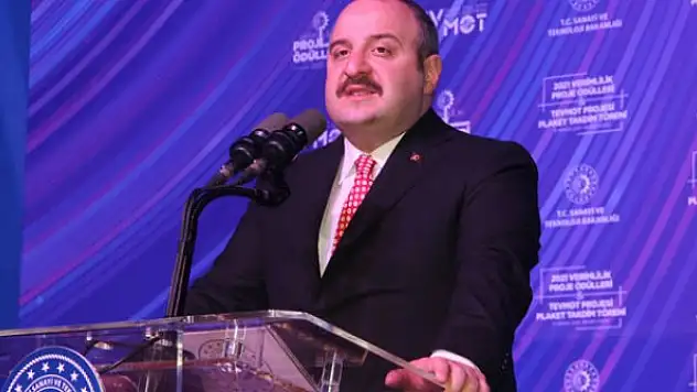 Bakan Varank: Türkiye ekonomisini kurlar üzerinden ölçmek haksızlık