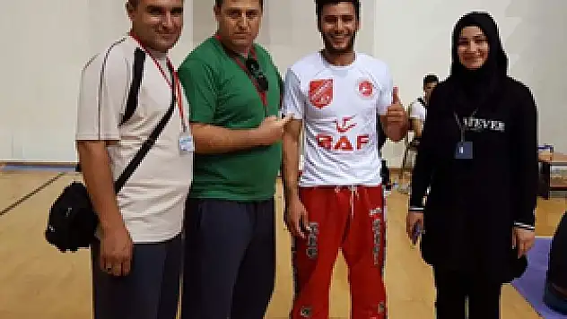 Derbent Gençlikspor Kulübü'nden Arabacı şampiyon oldu