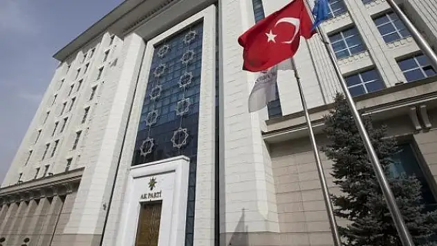 AK Parti yarın kampa giriyor