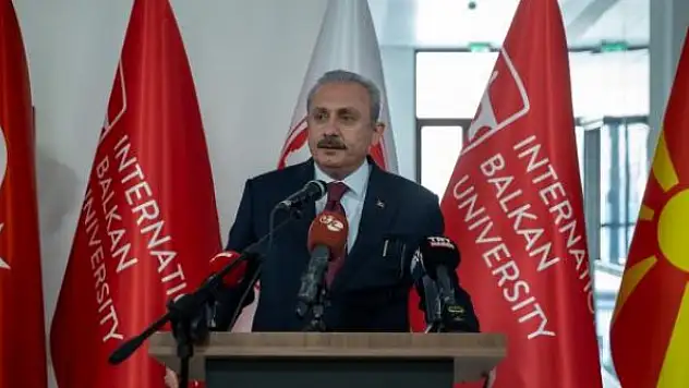 TBMM Başkanı Şentop, Uluslararası Balkan Üniversitesini ziyaret etti