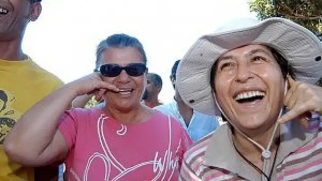 'Gülebilmek' de genetik olabilir