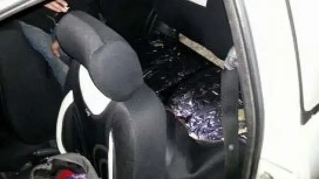 Zehir tacirlerine operasyon