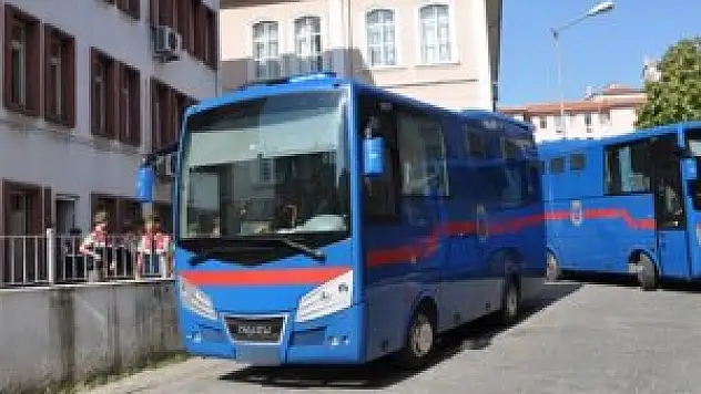 5 savcı ve 3 komutana kovuşturma izni