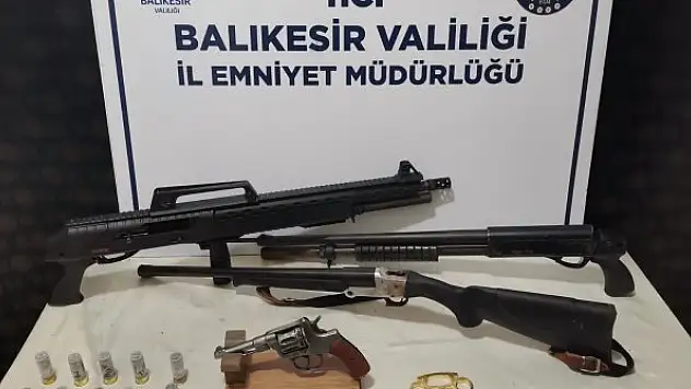 Balıkesir'de 118 aranan kişiden 37'si tutuklandı