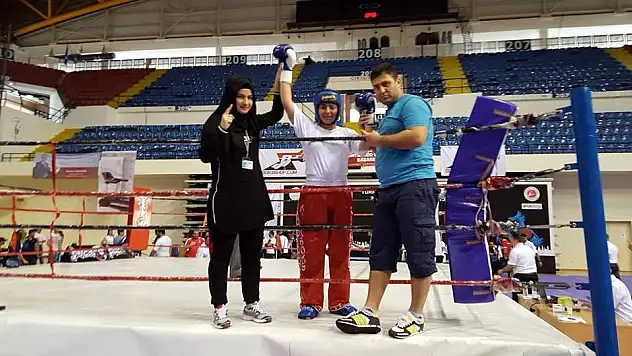 Derbent gençliksporlu selcan türkiye şampiyonu