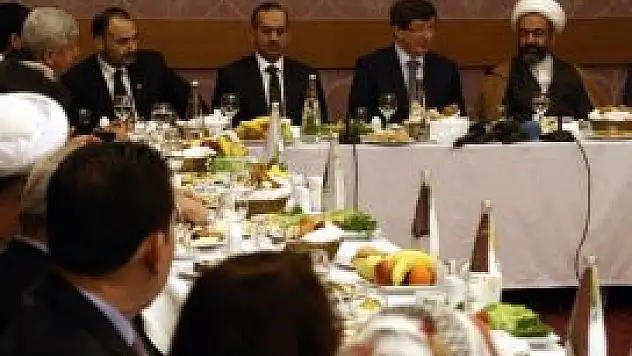 Davutoğlu Konya'da Kerkük heyetini ağırladı