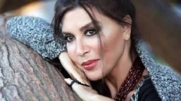 Ünlü isim oyunculuğu bırakıyor!