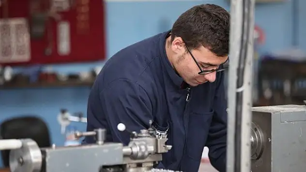 Staj ücretine devlet katkısı 5 eğitim yılı uzatıldı