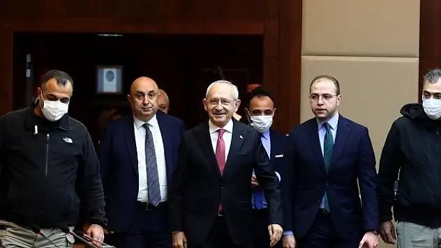 CHP Genel Başkanı Kılıçdaroğlu, gazetecilerle bir araya geldi: (2)