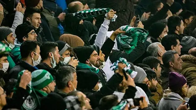 Futbol liglerinde deplasman seyircisi yasağı kaldırıldı