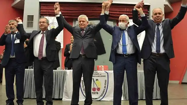 Pazarcılar Odasının 20 yıllık başkanı seçimi kaybetti