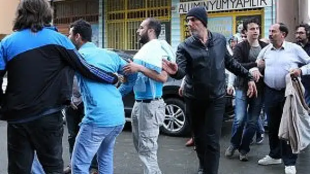 İstanbul'da terör örgütü operasyonu: 17 gözaltı