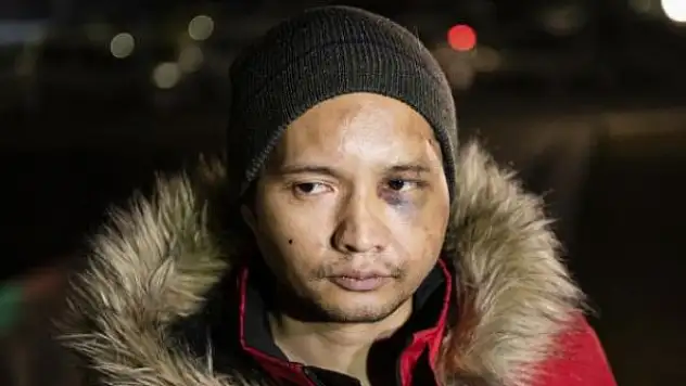 Kazakistan'da alıkonulan ünlü Kırgız müzisyen ülkesine döndü