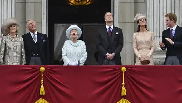 İngiltere'de monarşinin kaldırılması için kampanya