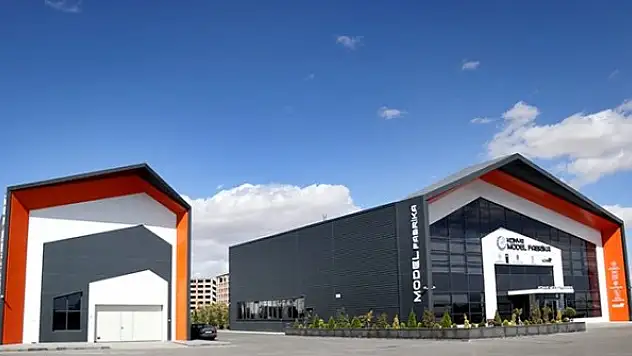 Model fabrikalar için eğitmen yetiştirilecek