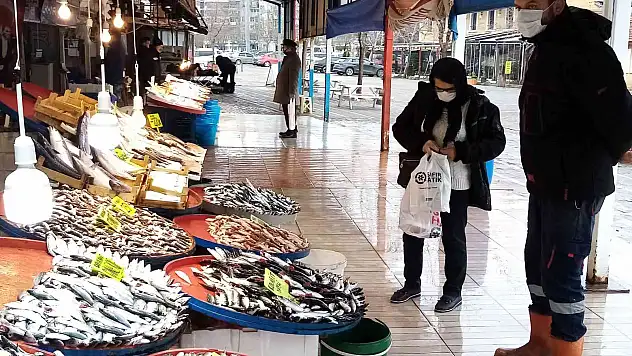 Balıkçılardan fırtına uyarısı