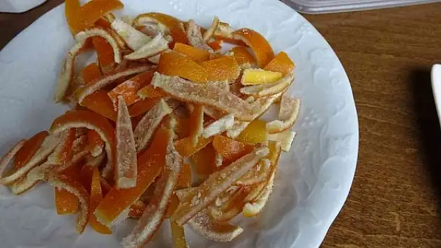 Para etmeyen narenciye şekerleme oldu, kilosu 200 TL