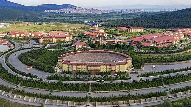 Maltepe Üniversitesi araç satışı yapacak