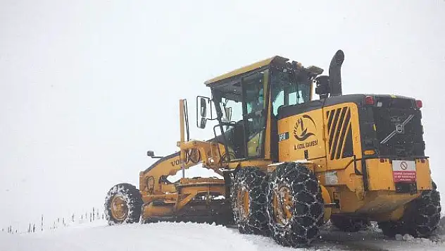 221 köy yolu kardan kapandı