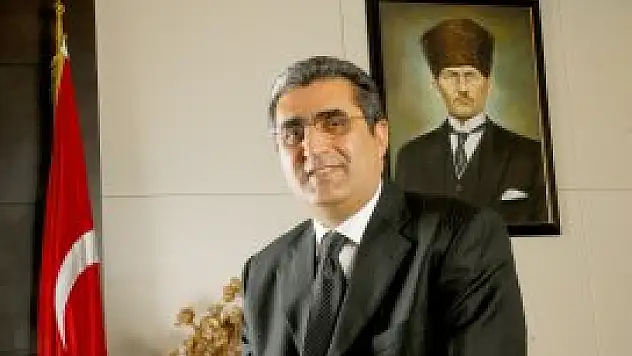 Recep Konuk açık ara önde